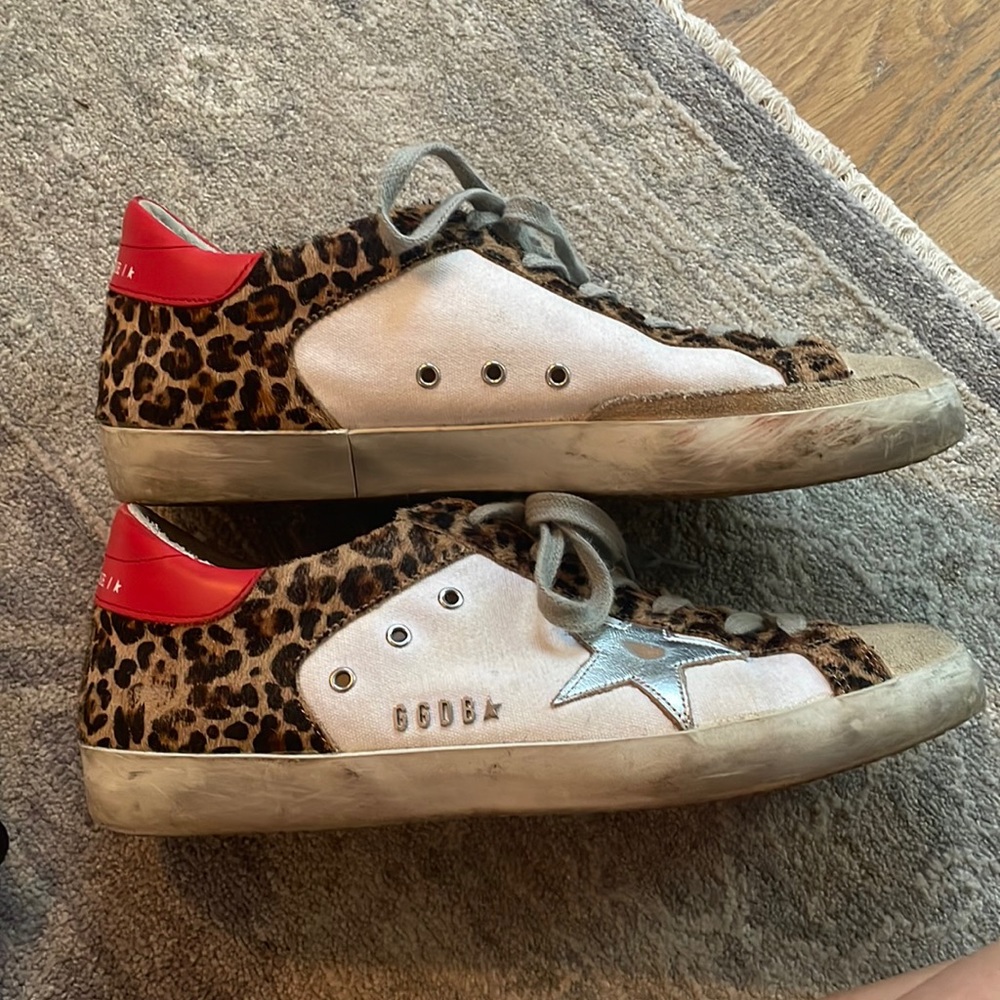 Golden goose superstar sneaker